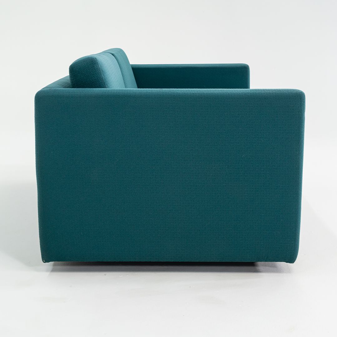 Pfister Settee, Model 1052C