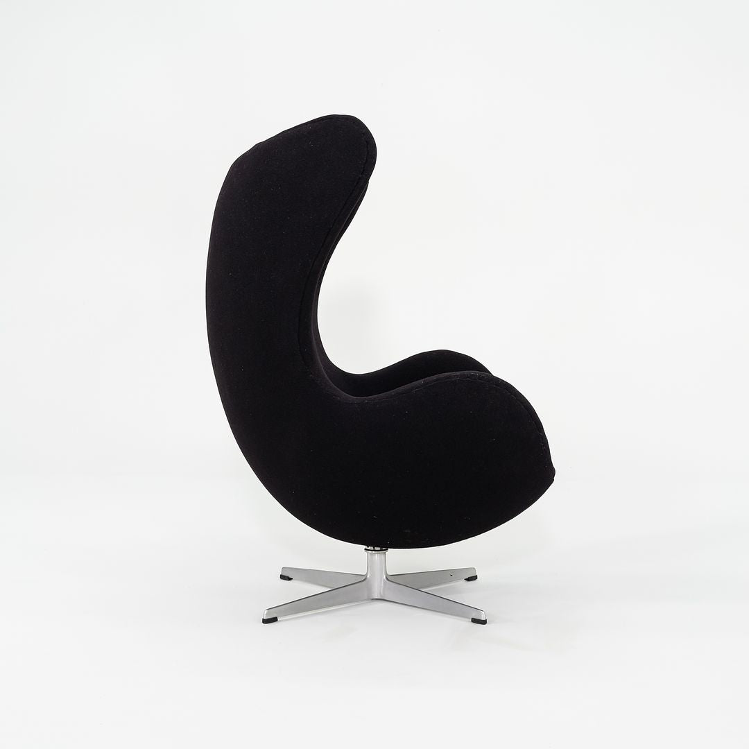 Egg Chair and Ottoman