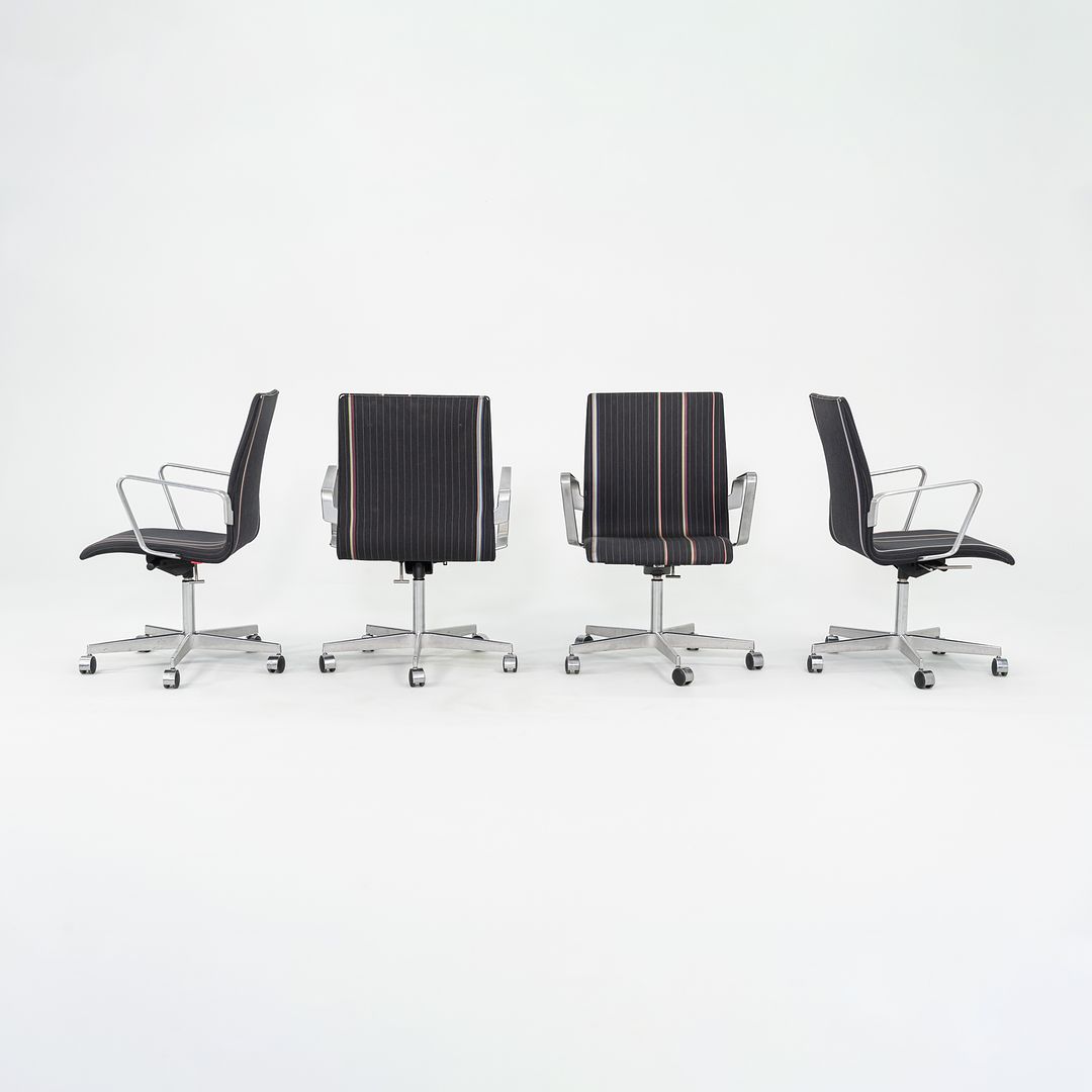 Oxford Chair, Model 3271W