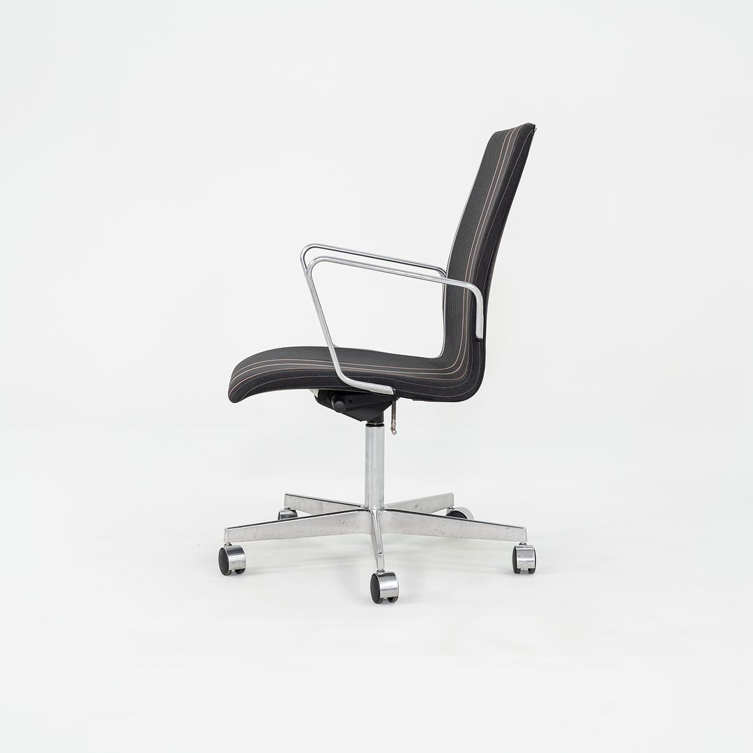 Oxford Chair, Model 3271W