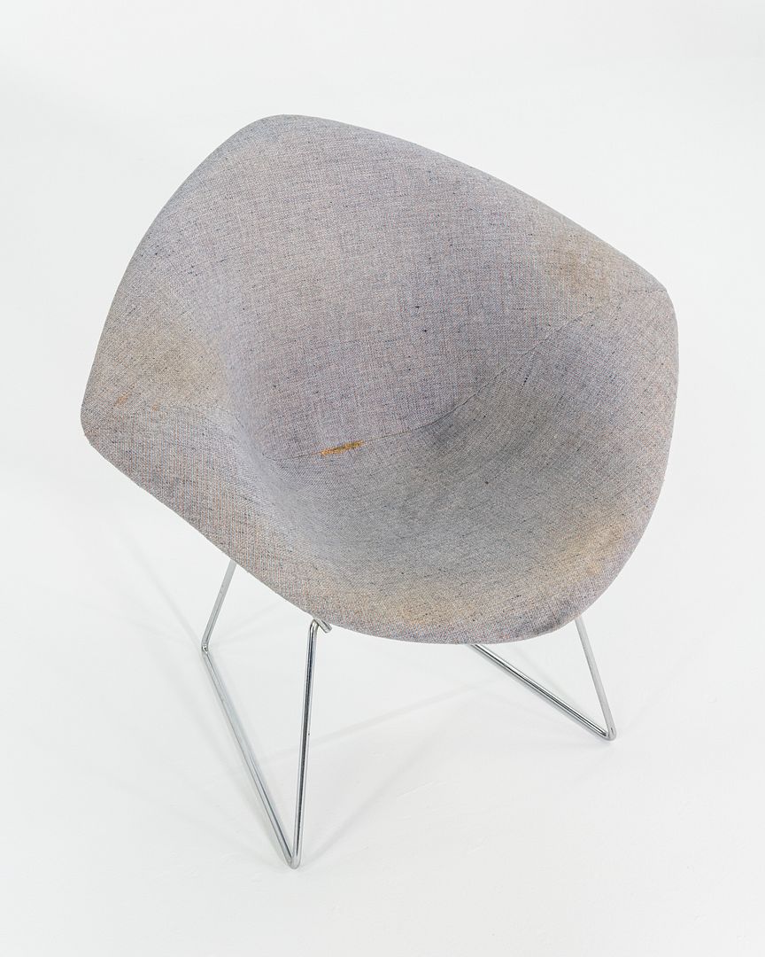 Bertoia Small Diamond Chair