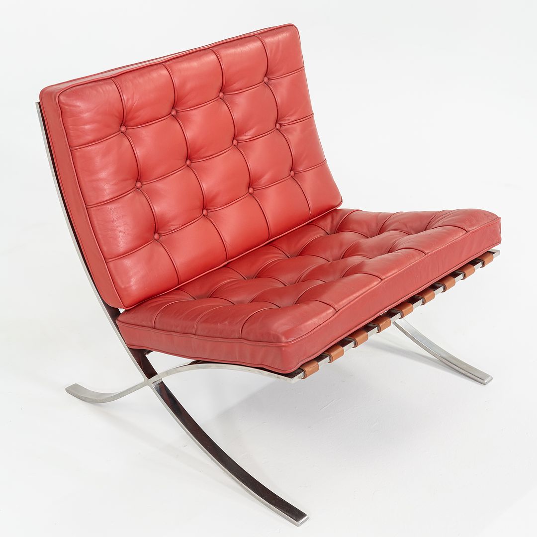 Barcelona Chair, Model 250LS