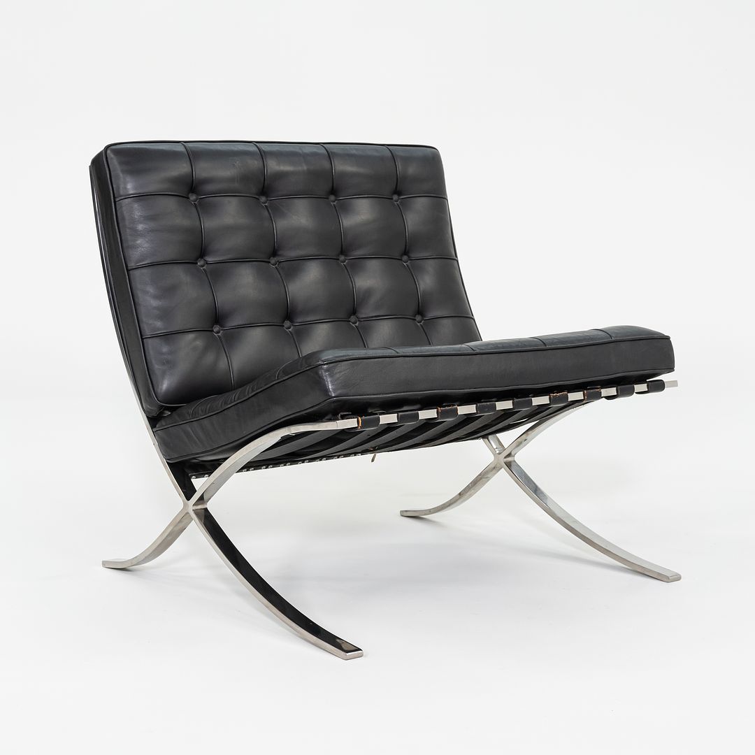 Barcelona Chair, Model 250LS