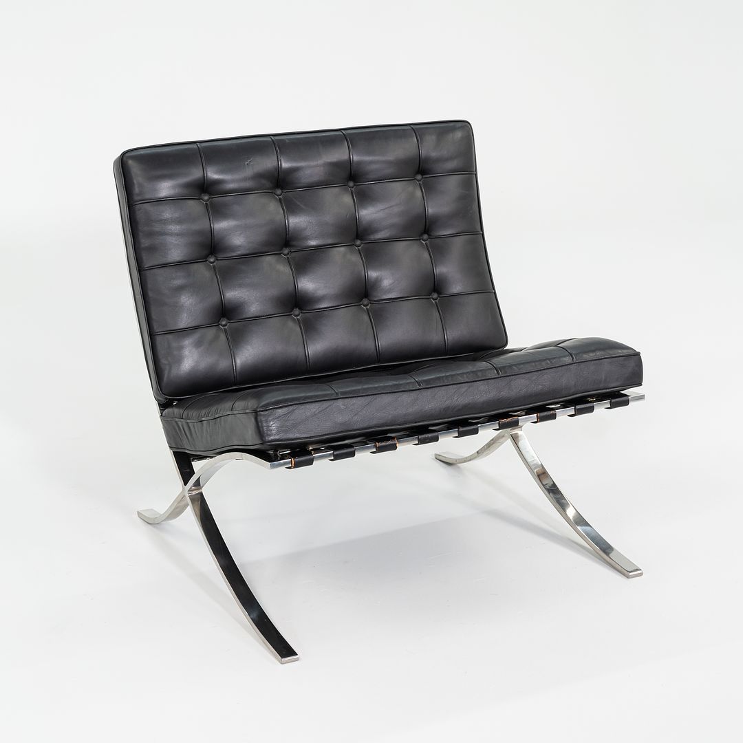 Barcelona Chair, Model 250LS