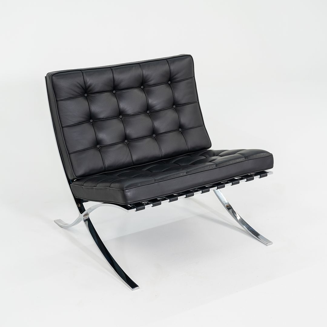 Barcelona Chair, Model 250L