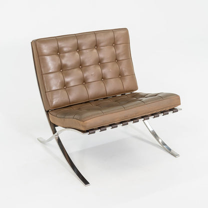 Barcelona Chair, Model 250LS