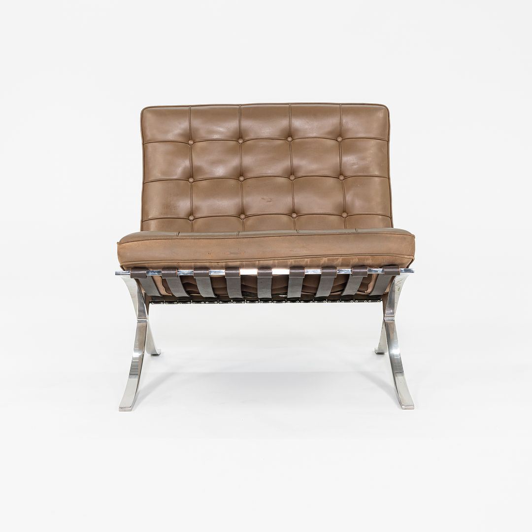 Barcelona Chair, Model 250LS