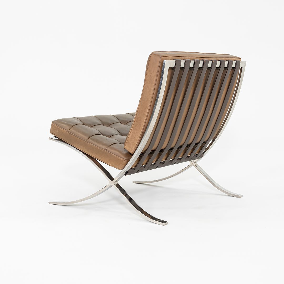 Barcelona Chair, Model 250LS