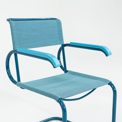 D40 Chair