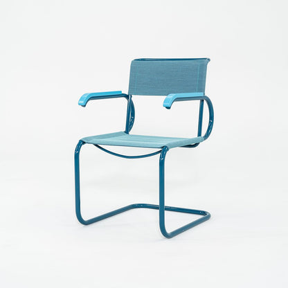 D40 Chair