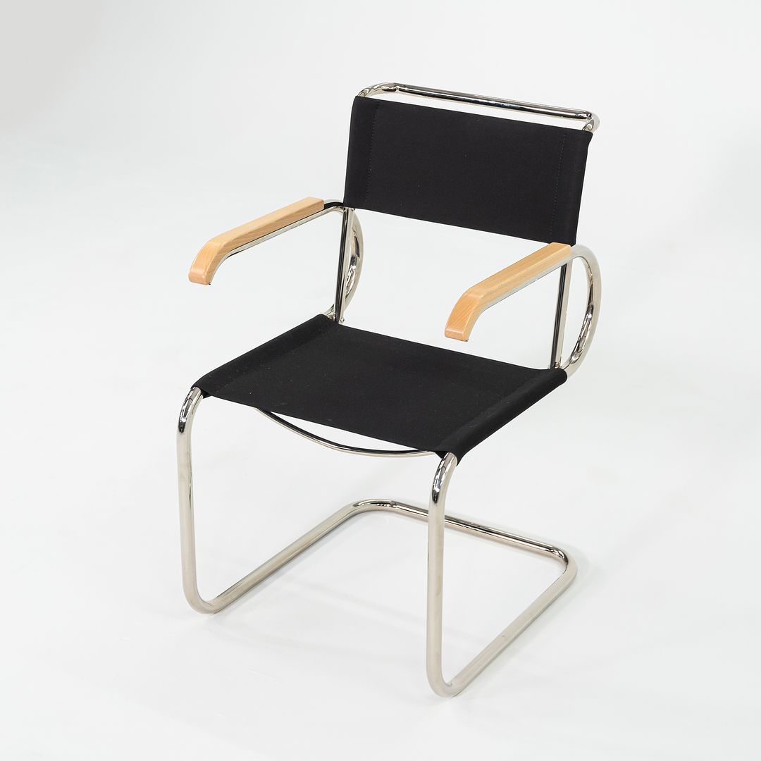 D40 Chair