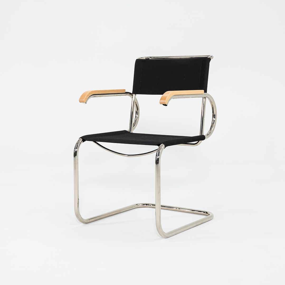 D40 Chair