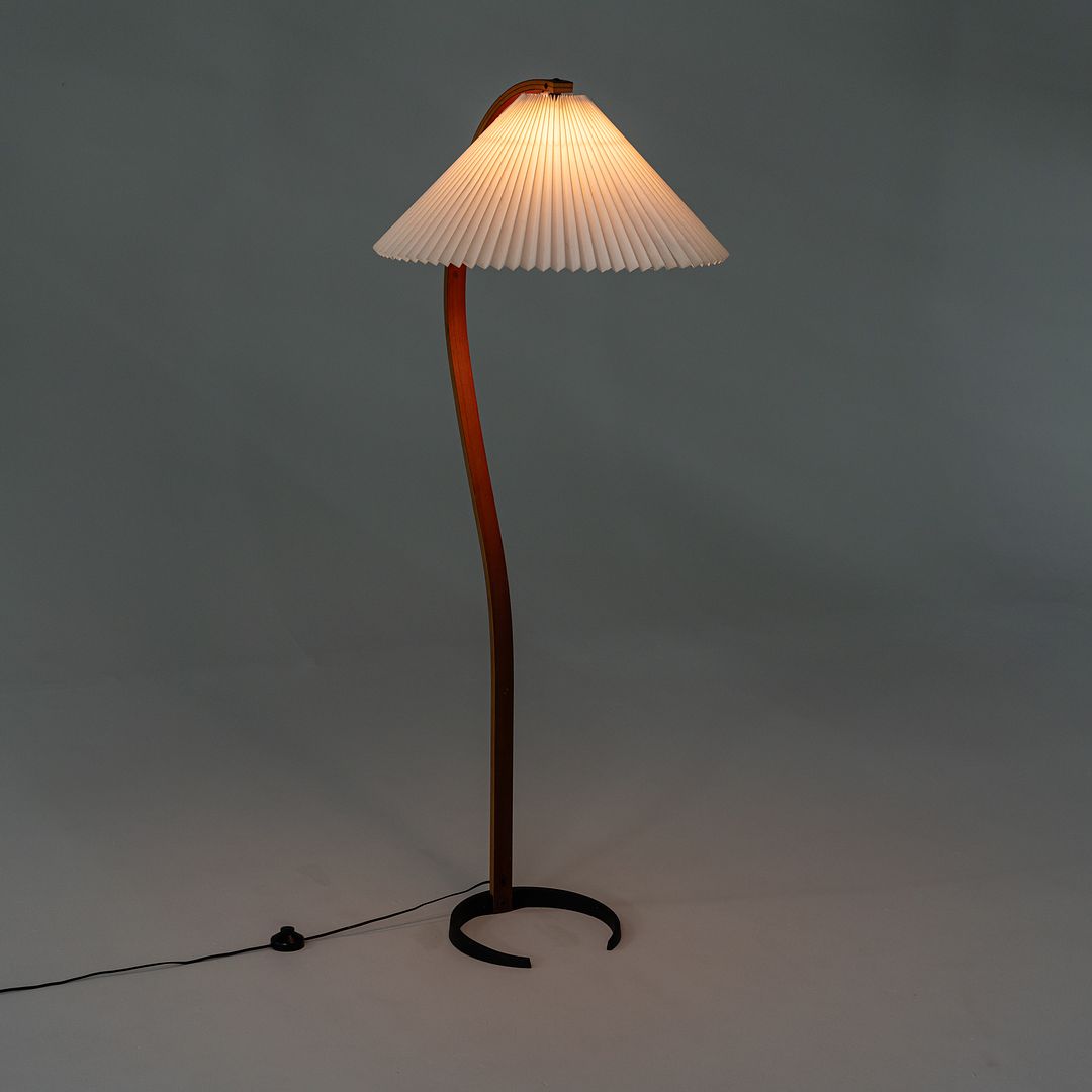 Timberline / Caprani Floor Lamp