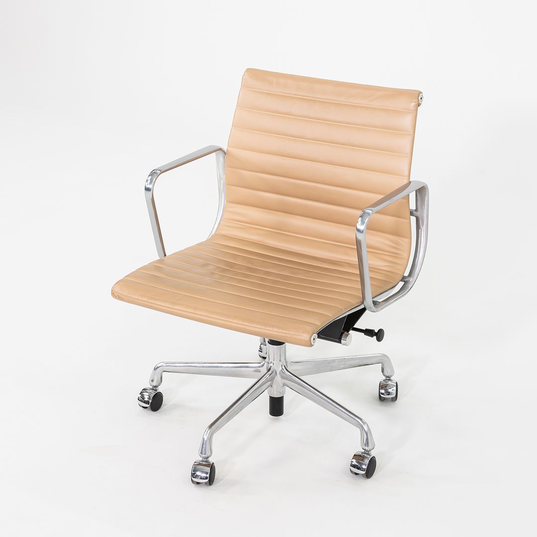 Aluminum Group Management Desk Chair, Model EA335