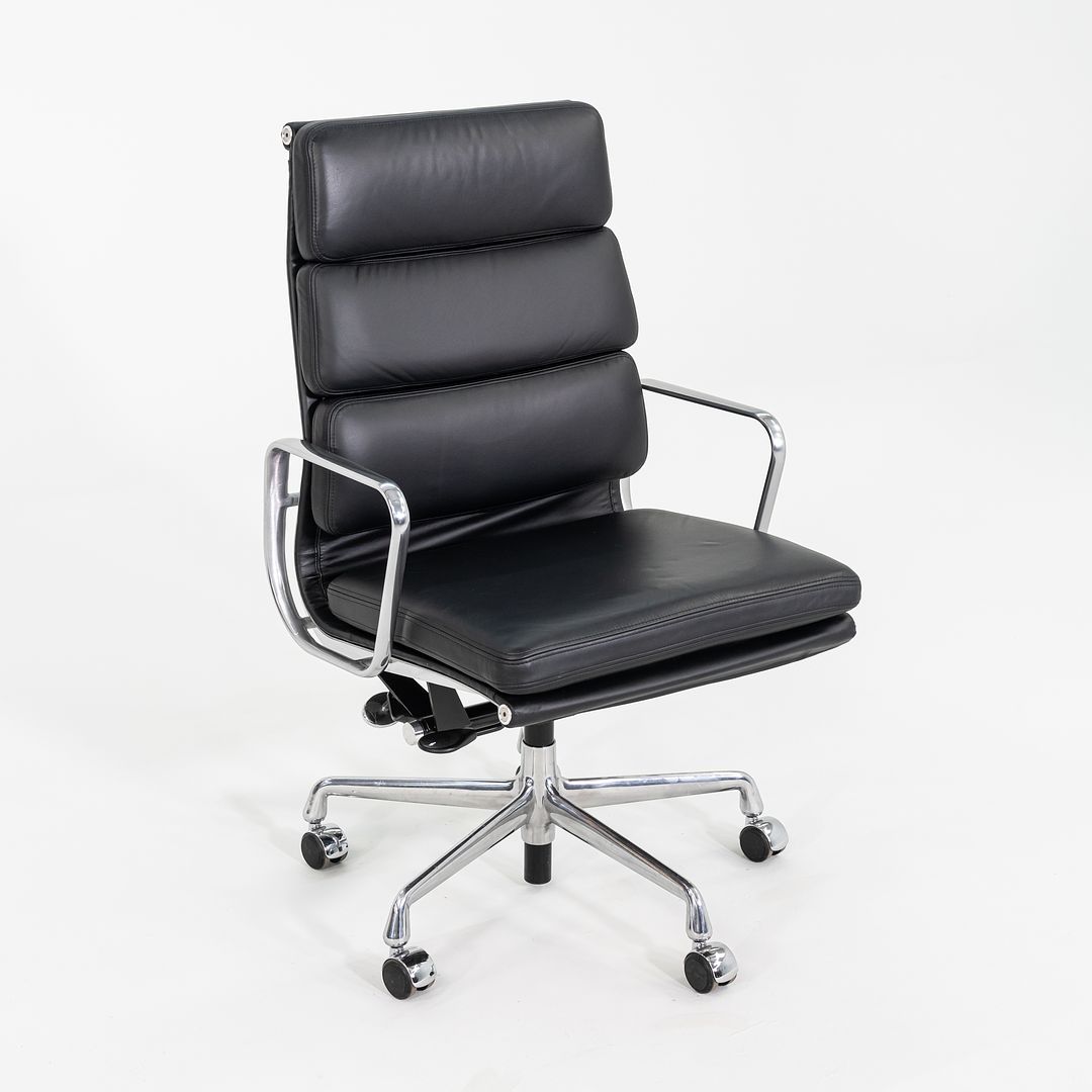 Soft Pad Executive Chair, Model EA437