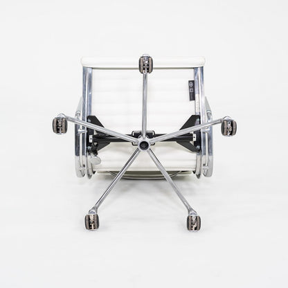 Aluminum Group Management Desk Chair, Model EA335