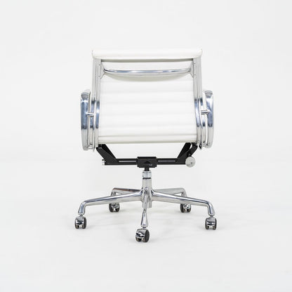Aluminum Group Management Desk Chair, Model EA335
