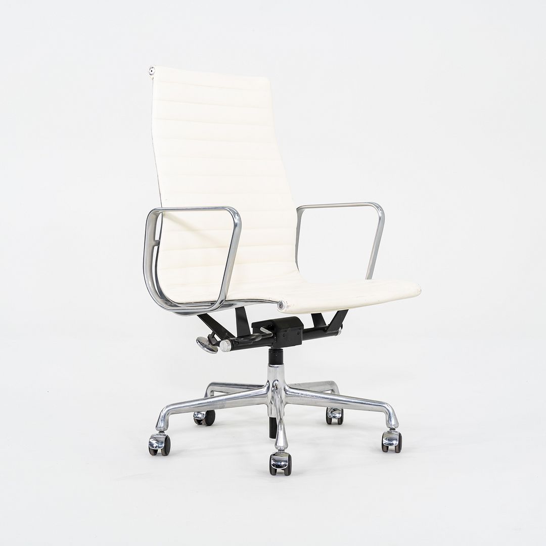 Aluminum Group Executive Desk Chair, Model EA337