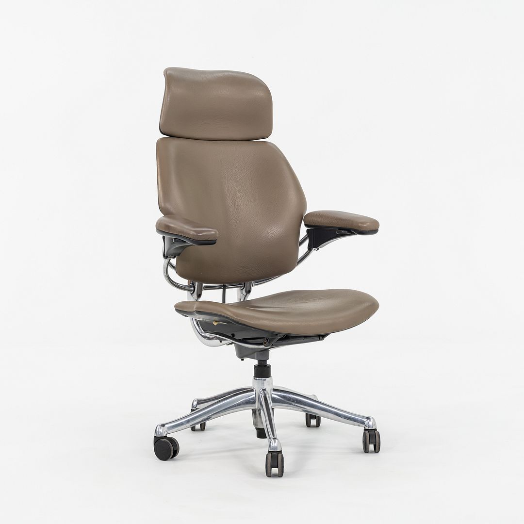 Freedom Desk Chair
