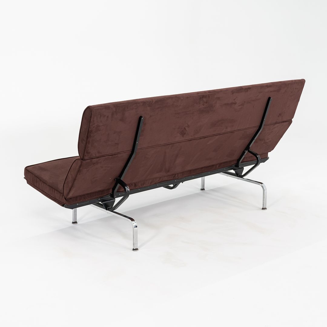 Eames Sofa Compact