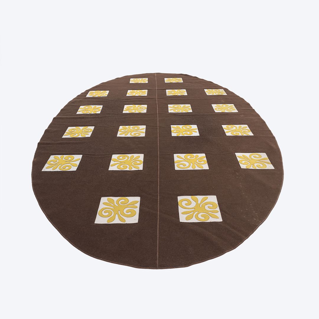 Rug