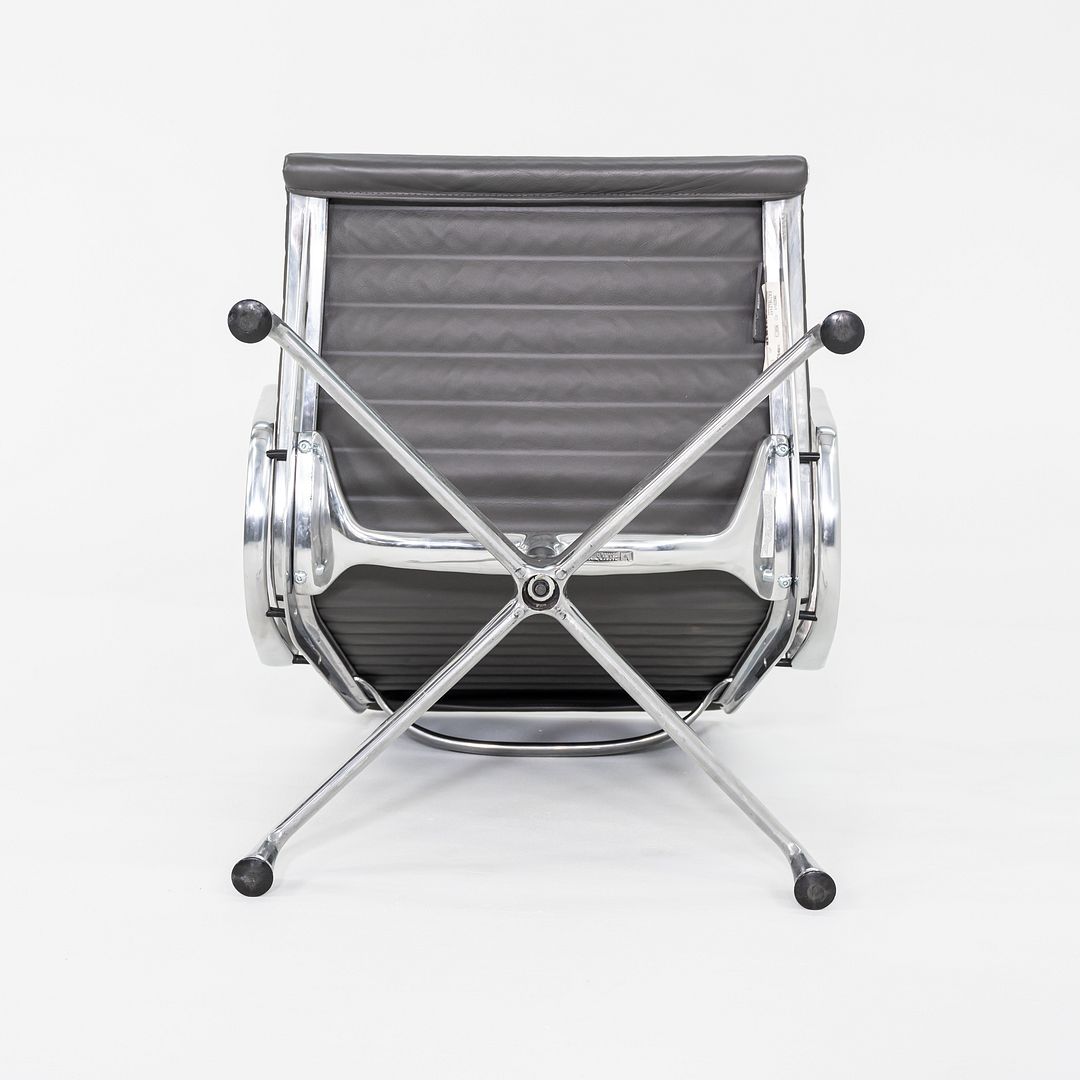 Aluminum Group Lounge Chair, EA316