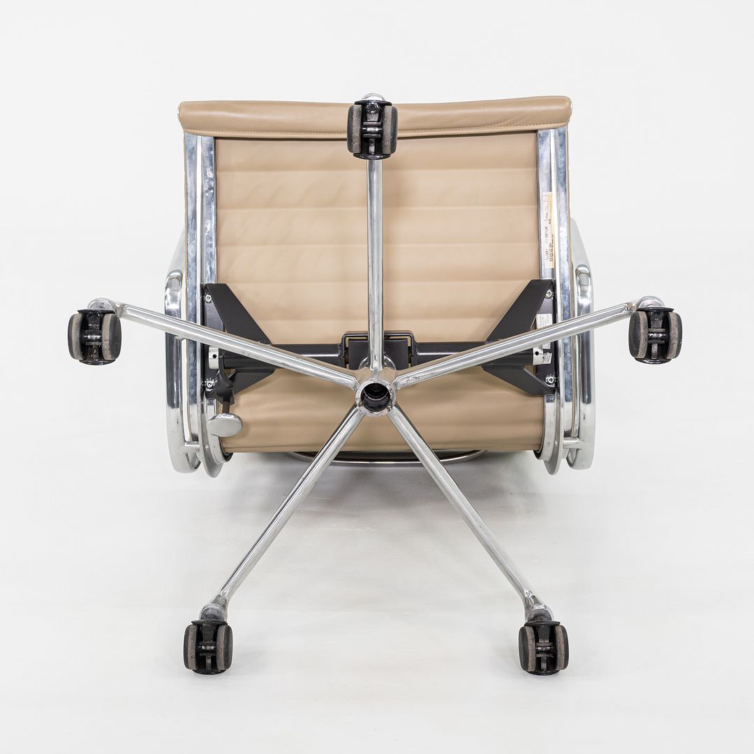 Aluminum Group Management Desk Chair, Model EA335