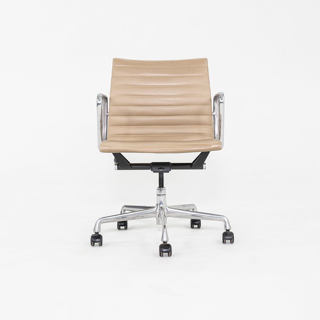 Aluminum Group Management Desk Chair, Model EA335