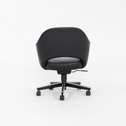 Saarinen Executive Swivel Arm Chair