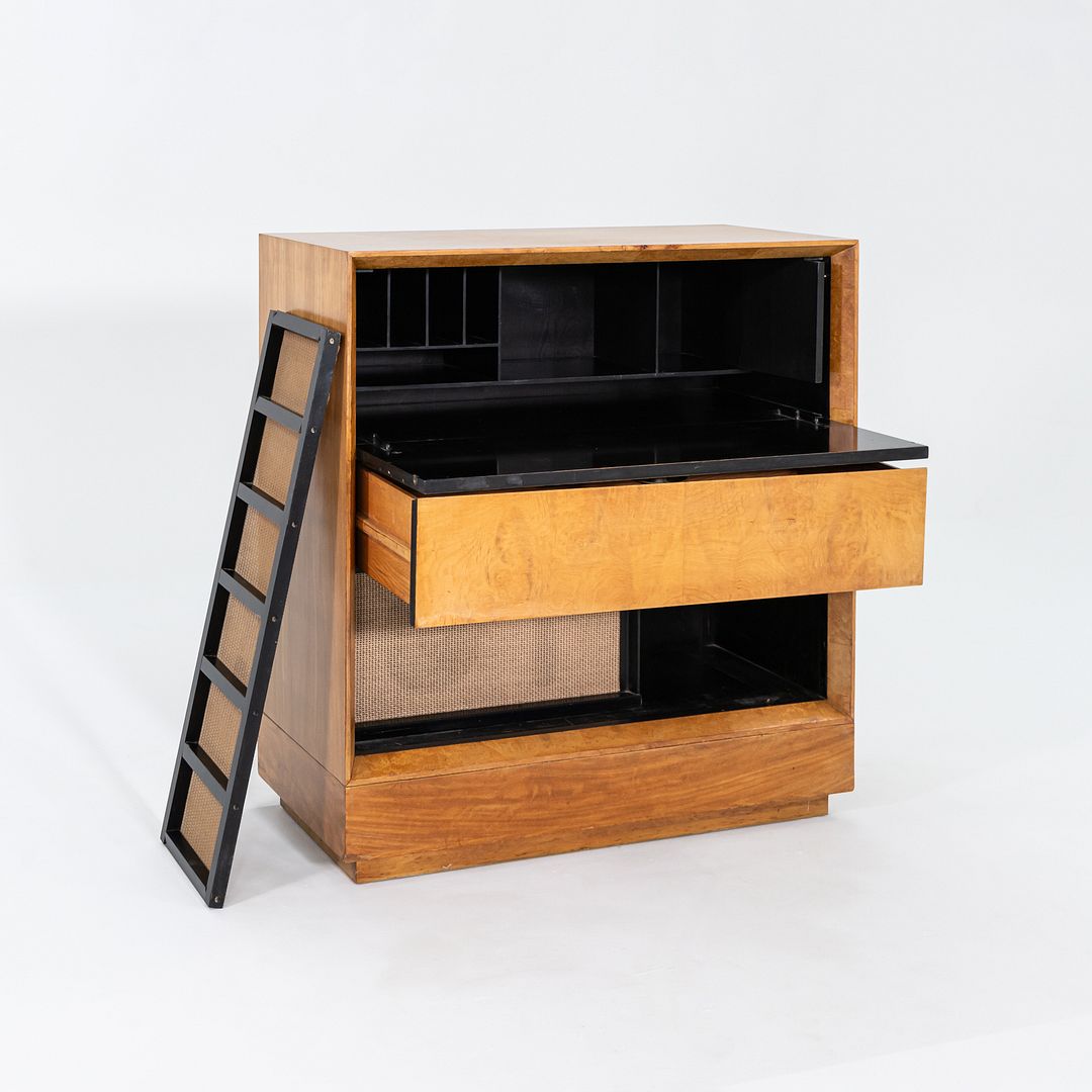 Paldao Speaker Cabinet