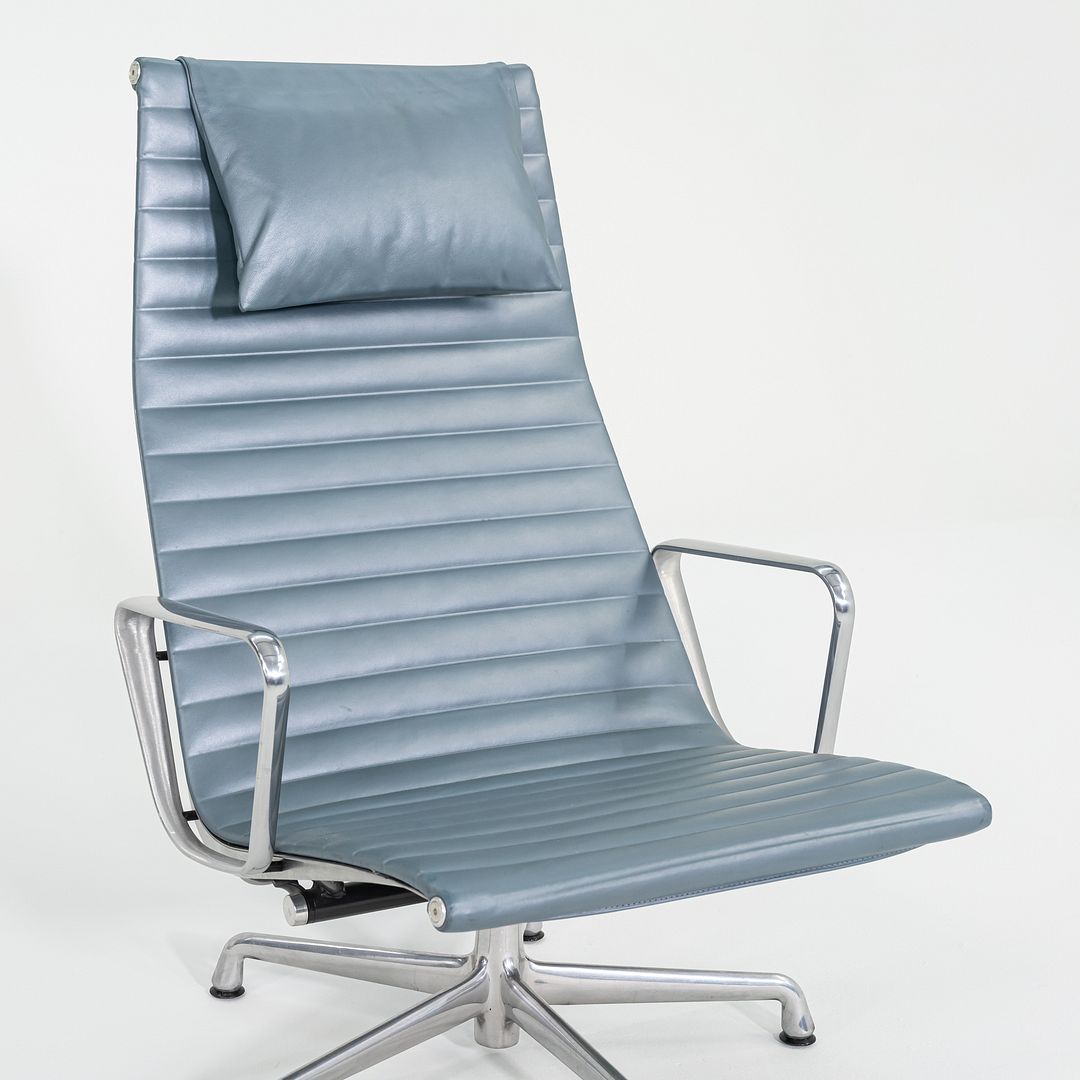 Aluminum Group Lounge Chair, Model EA338