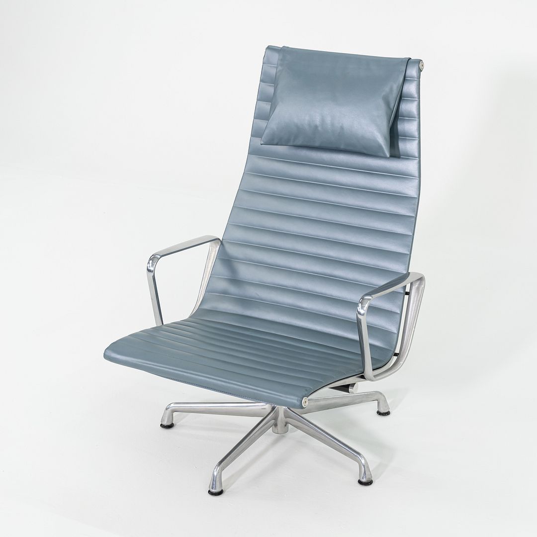 Aluminum Group Lounge Chair, Model EA338