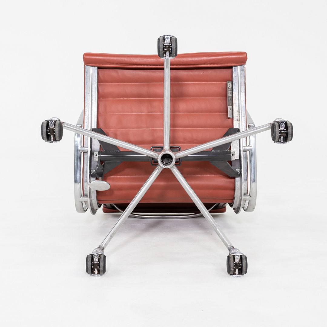 Aluminum Group Management Desk Chair, Model EA335