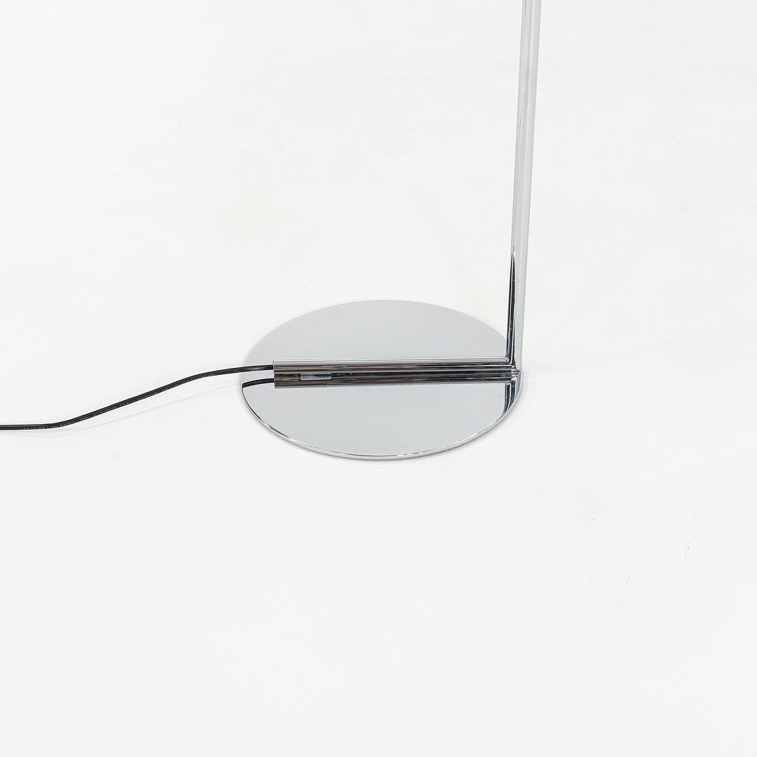 IC F1 Floor Lamp