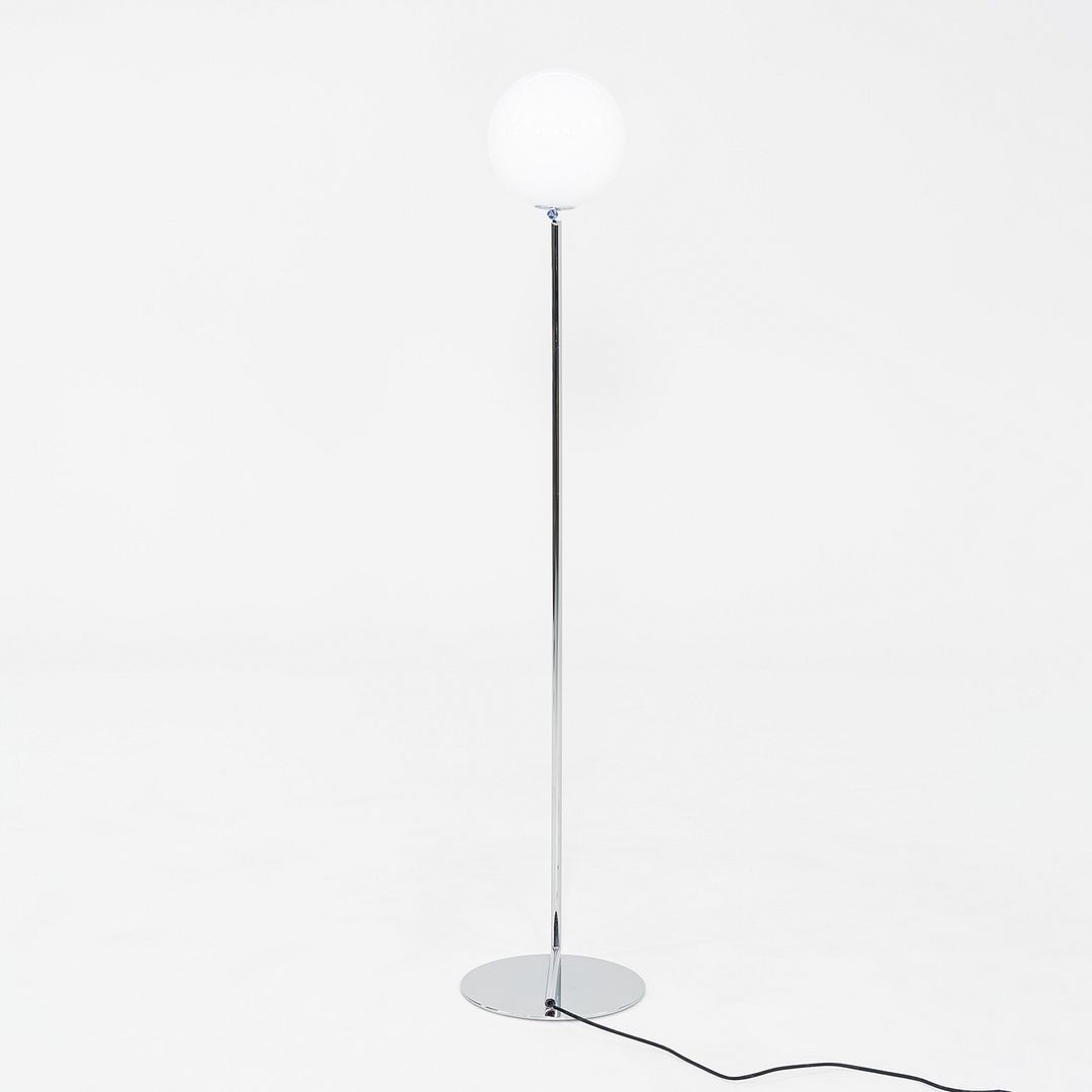 IC F1 Floor Lamp