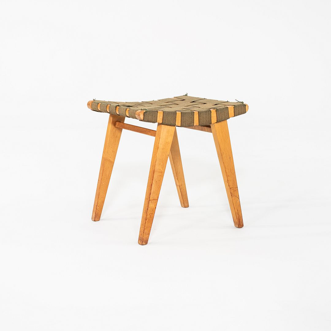 Risom Stool, Model 667-W