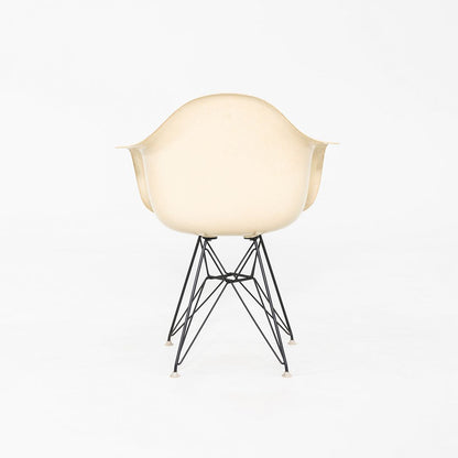 DAR Armchair