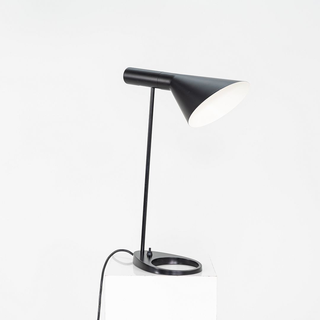 AJ Lamp
