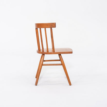 N19 Straight-Back Chair