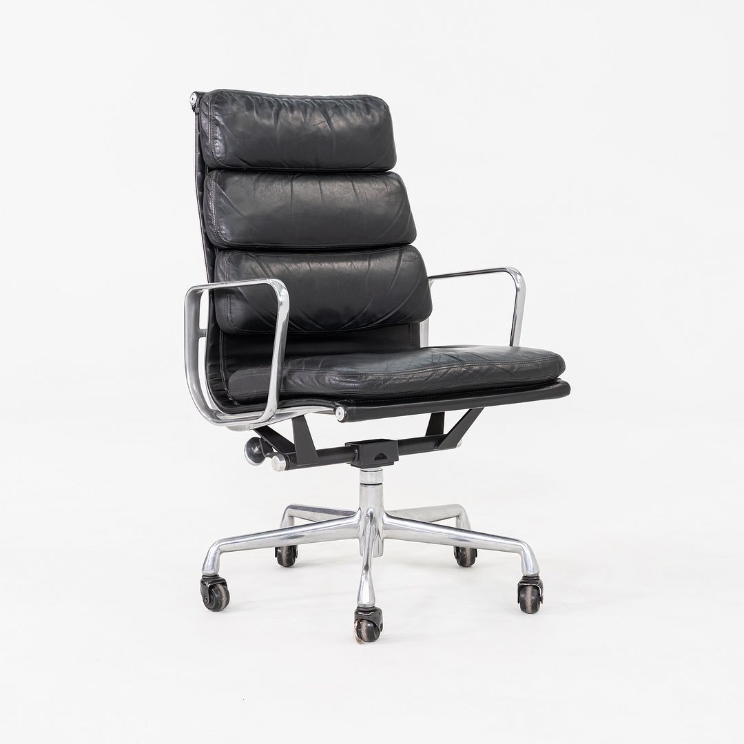 Soft Pad Executive Desk Chair, EA437