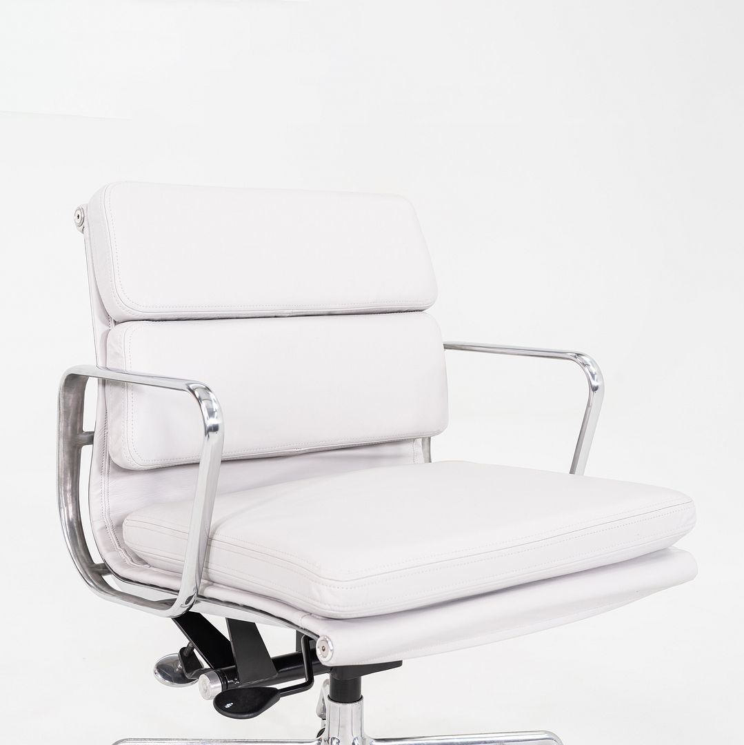 Soft Pad Management Desk Chair, EA435