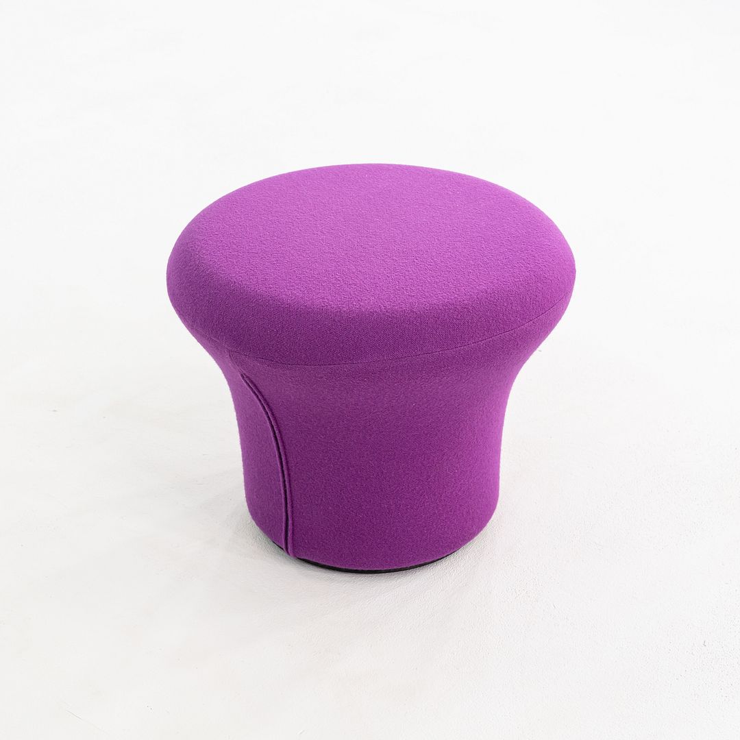 P560 Foot Stool