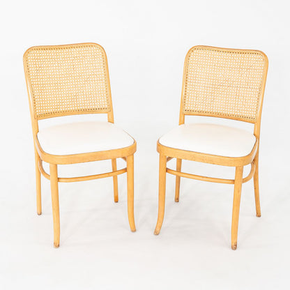 Model 811 Chair