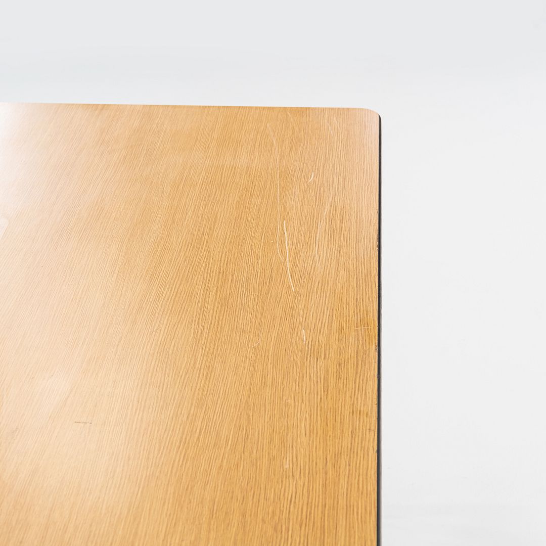 Segmented Conference Table, Model ET187