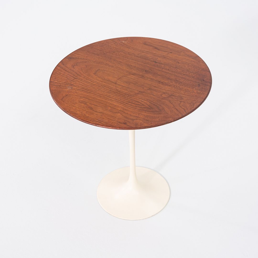 Pedestal Tulip Side Table