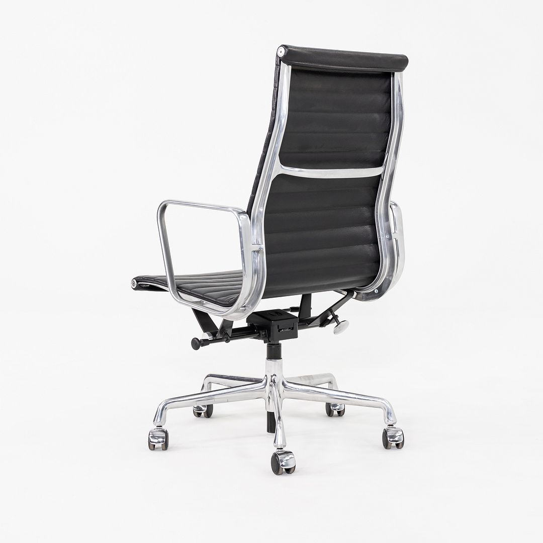 Aluminum Group Executive Desk Chair, Model EA337