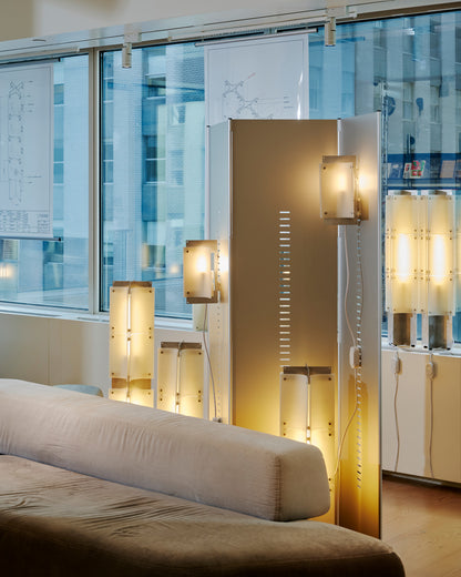 Tangent Table Lamp (MLS-01)