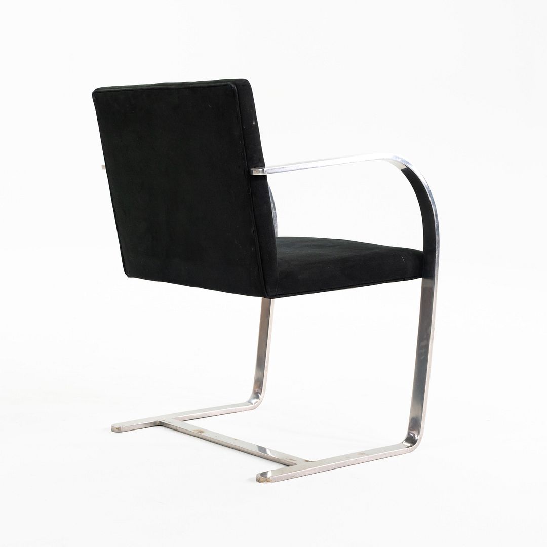 Flat Bar Brno Chair