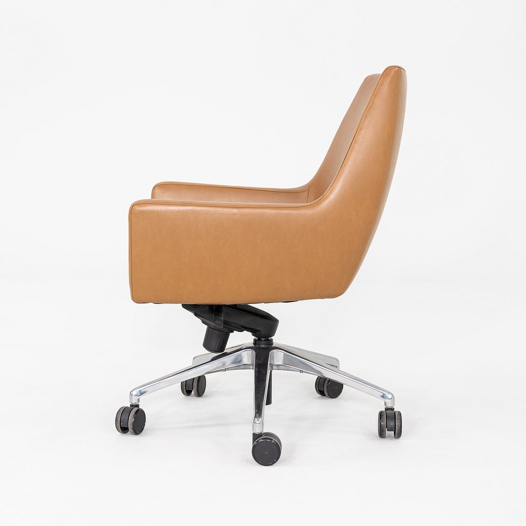 Cardan Conference Chair