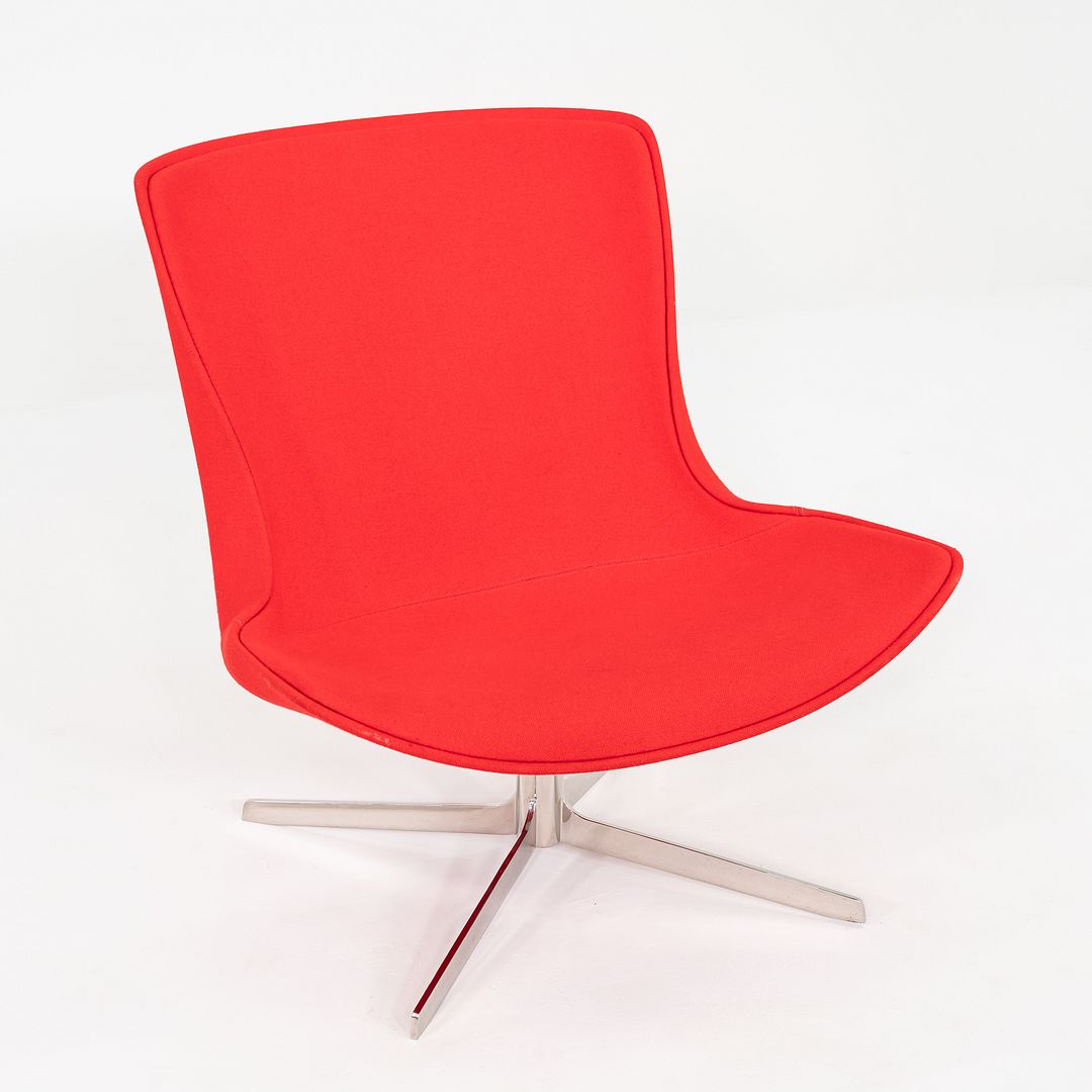 Vika Lounge Chair